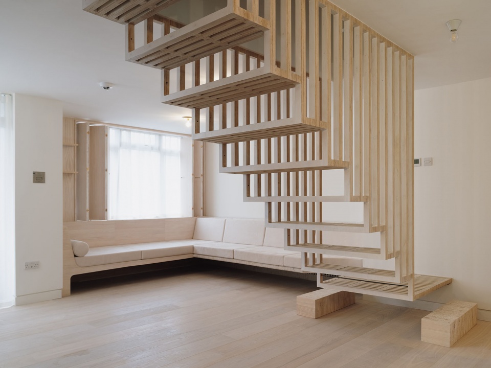 Dragon Flat Tsuruta Architects