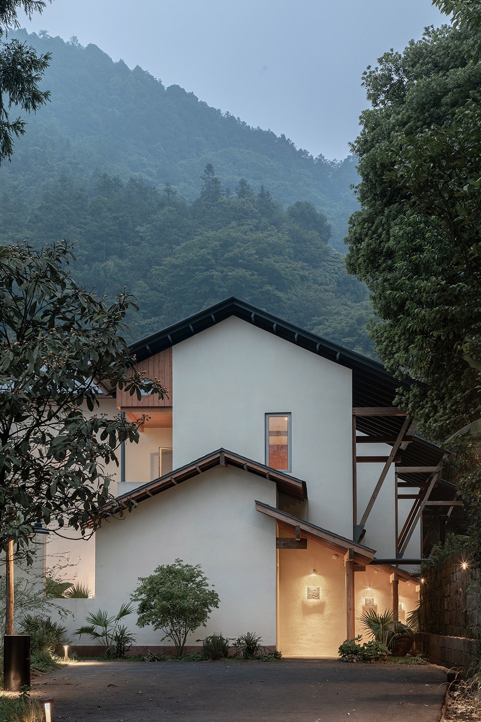 Lost villa in Simianshan Chongqing by kong architects