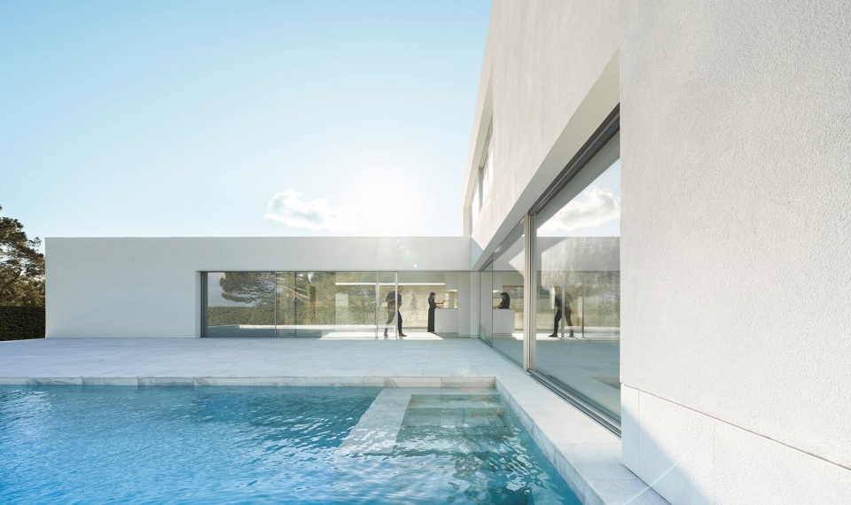 ALAMO HOUSE by Fran Silvestre Arquitectos