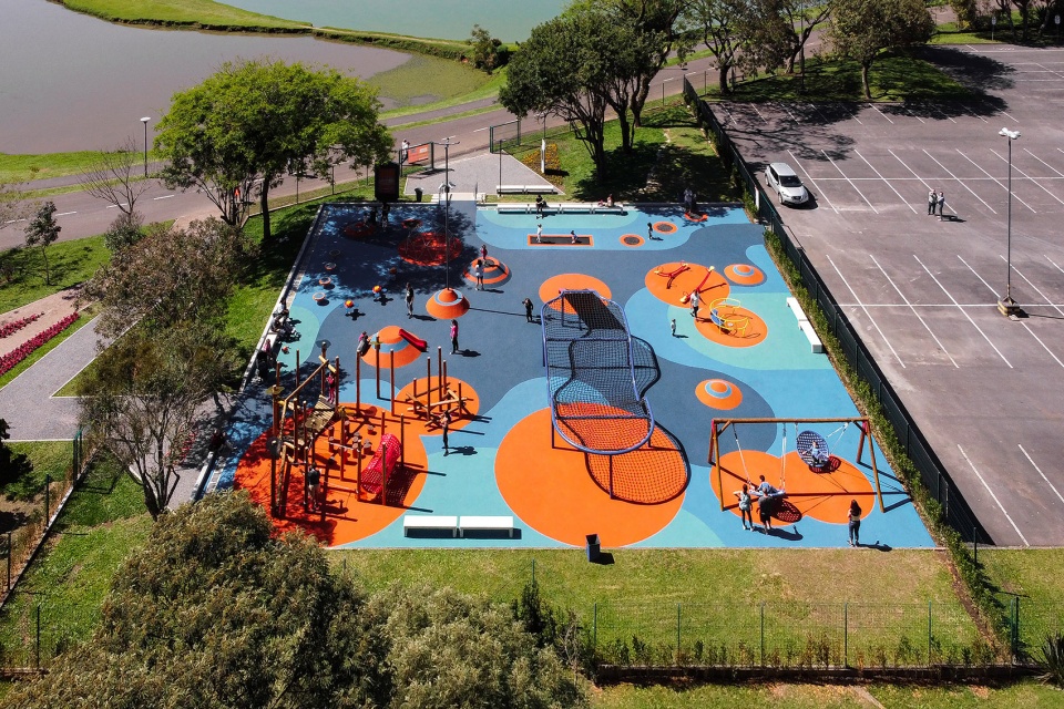 playground barigui by antonio abrao arquitetura