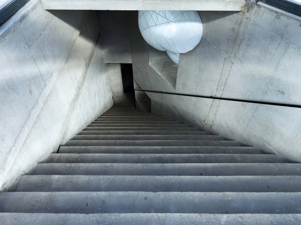 wind h art center 751 phase i by jin qiuye studio