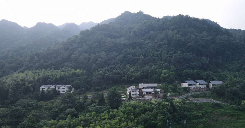 Lost villa in Simianshan Chongqing by kong architects