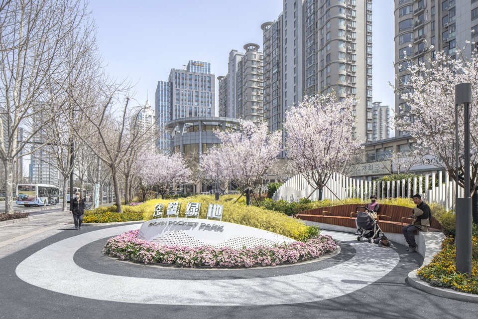 Shanghai Jingxin Pocket Park China by U Design Lab