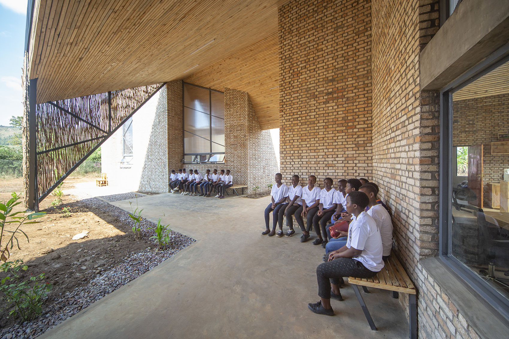 komera leadership center by be design