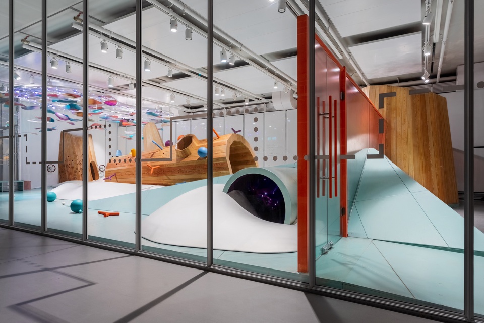 Atelier at GES 2 UTRO architectural studio
