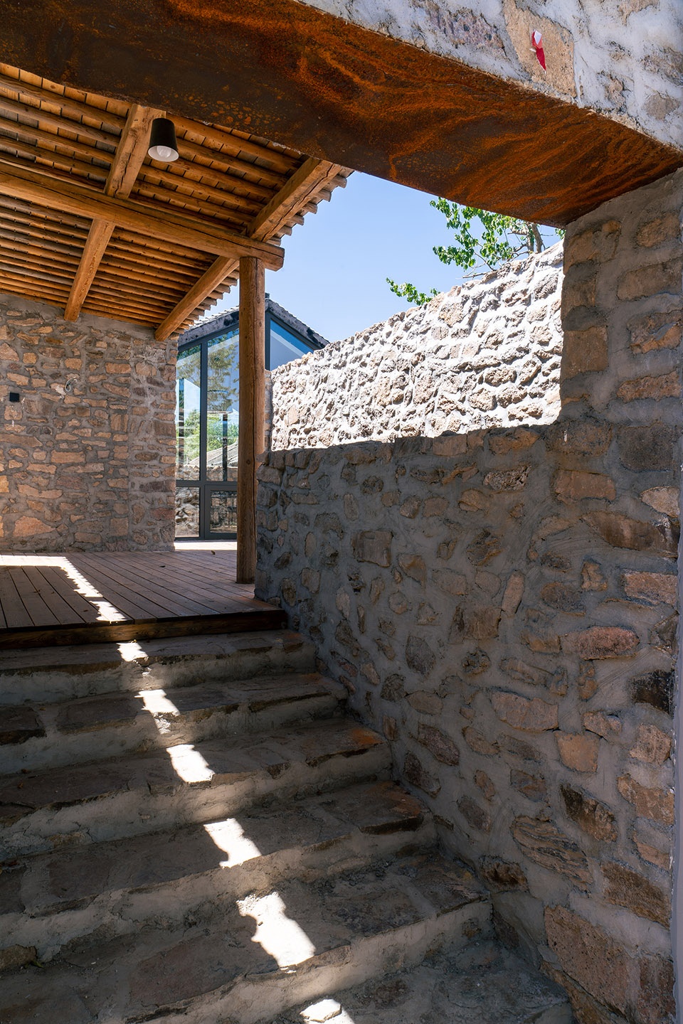 Guipunanshan INN No 6 7 house China by Beyondtime Architects