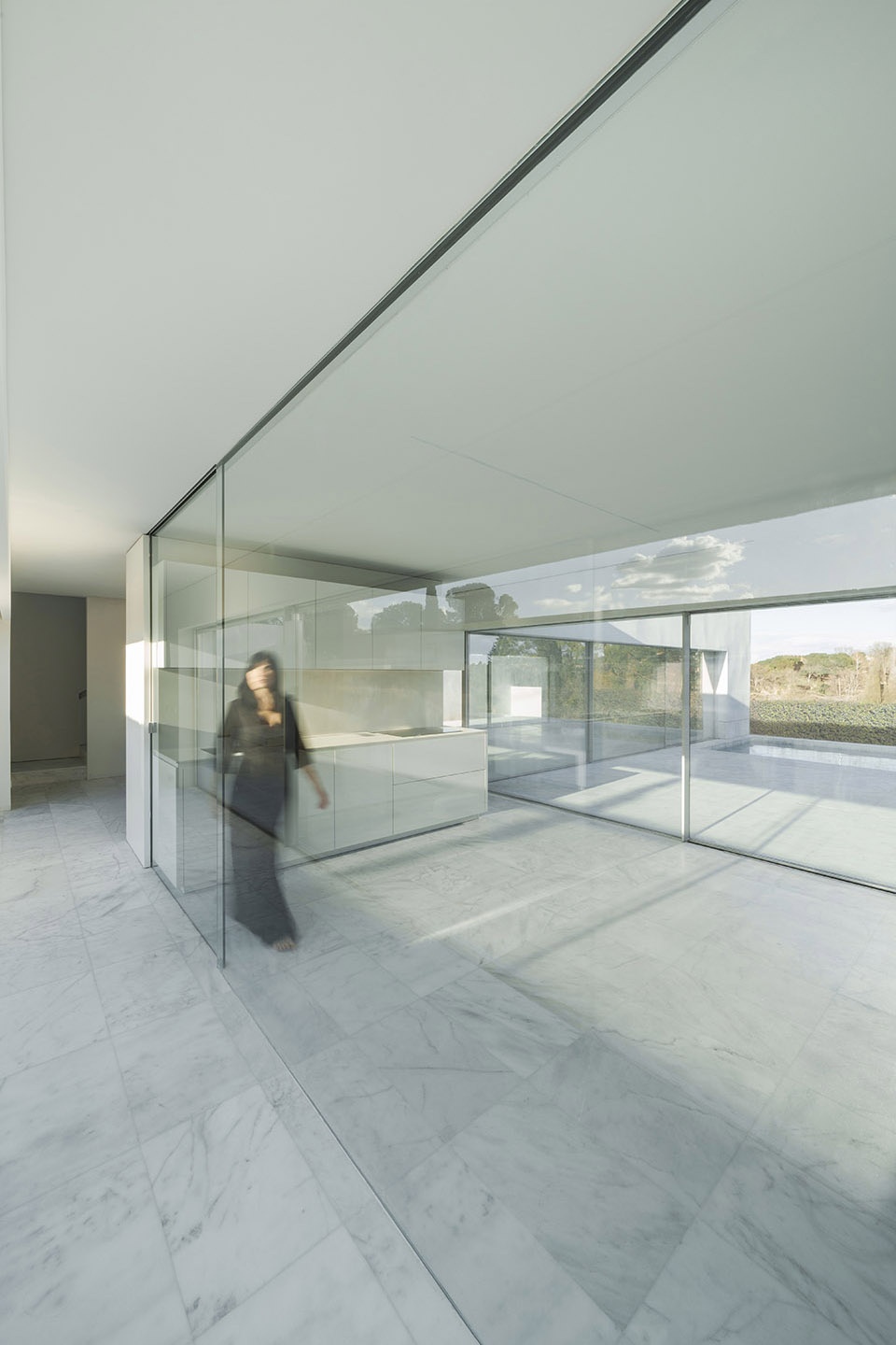 ALAMO HOUSE by Fran Silvestre Arquitectos erq