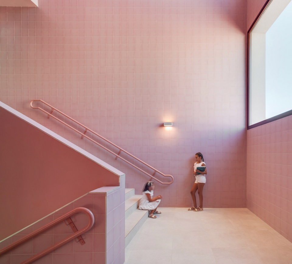 Doctor Calatayud School by COR ASOCIADOS ARQUITECTOS
