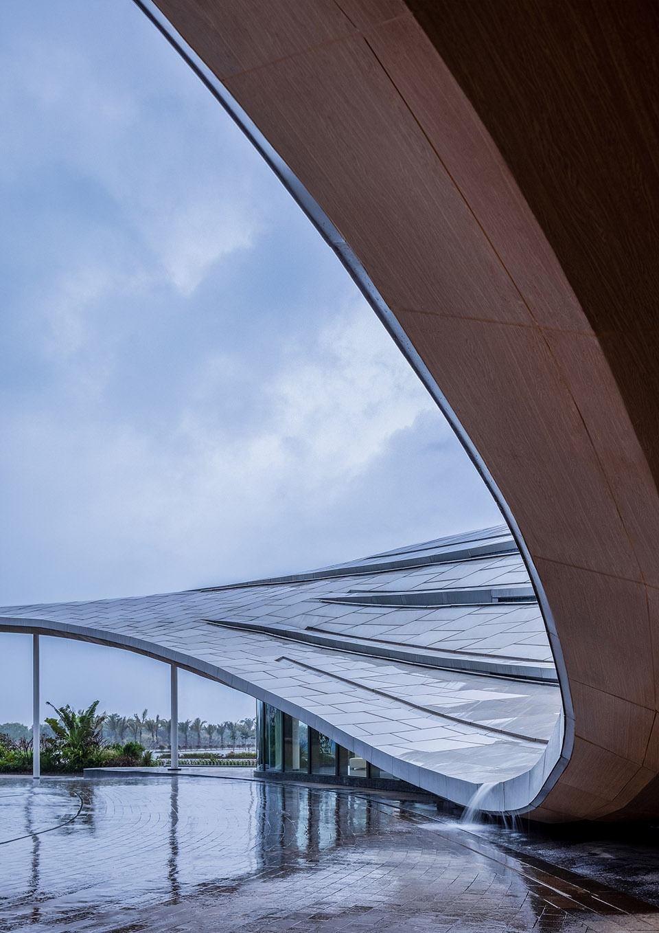 Haikou Xixiu Park Visitor Center China by MUDA Architects