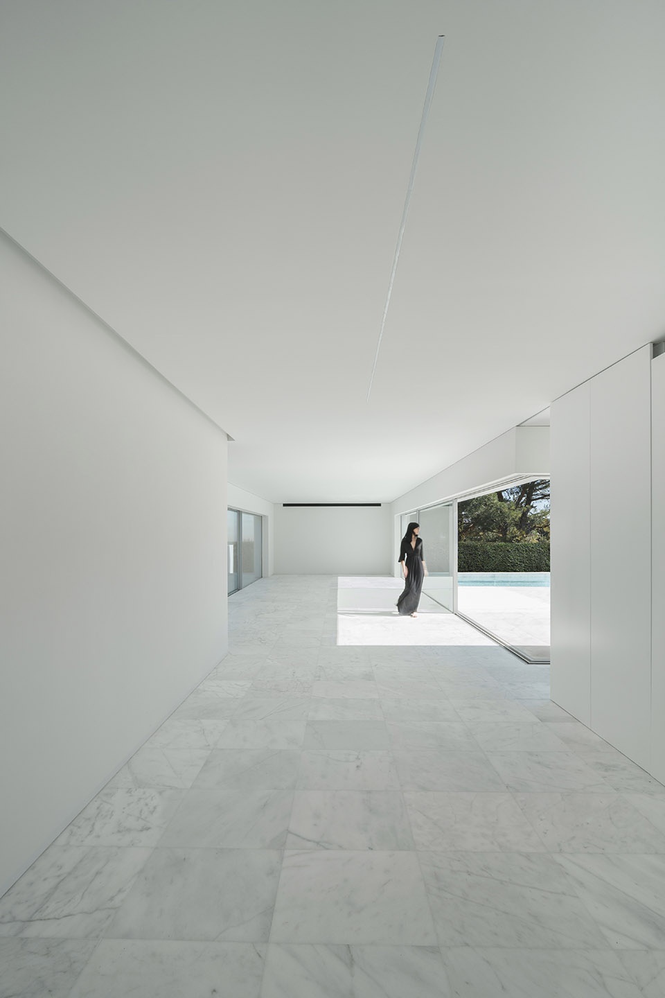ALAMO HOUSE by Fran Silvestre Arquitectos