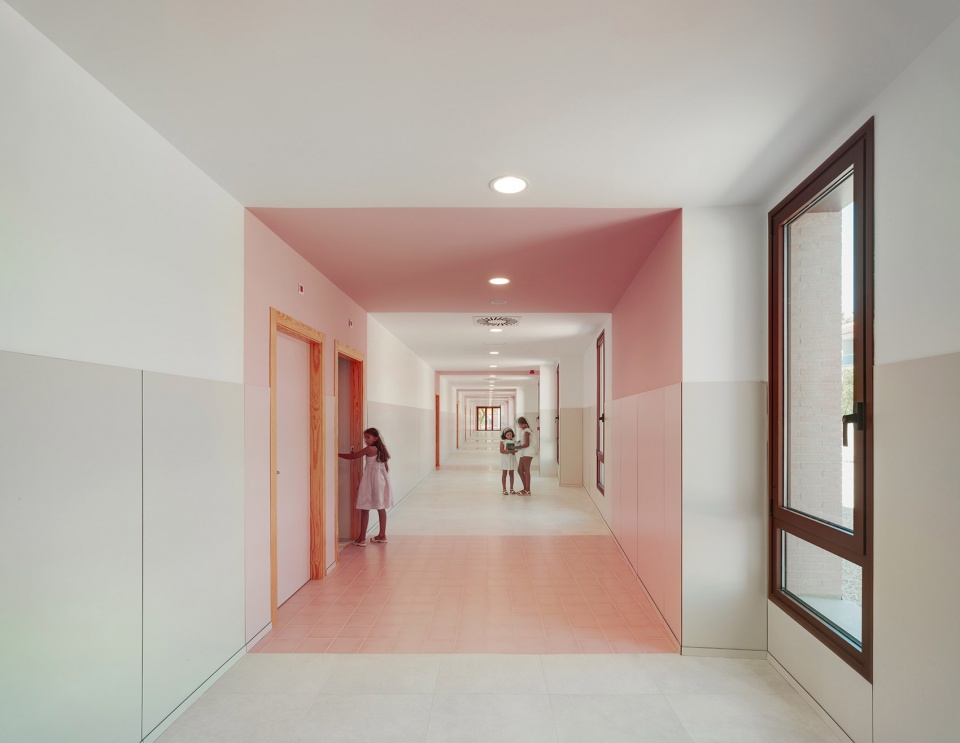 Doctor Calatayud School by COR ASOCIADOS ARQUITECTOS