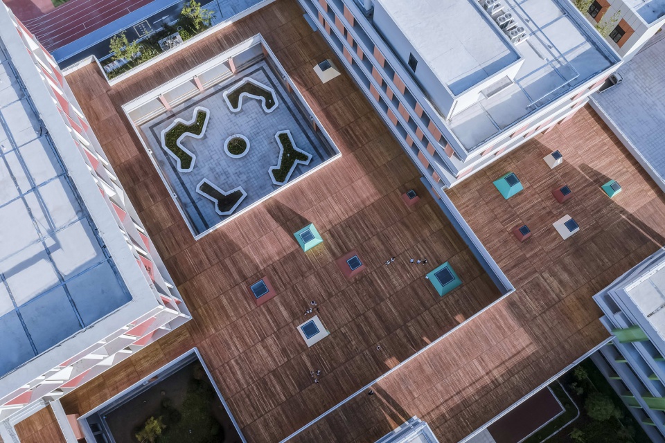 youyi road primary school in rudong county nanjing yangtze river urban architectural design