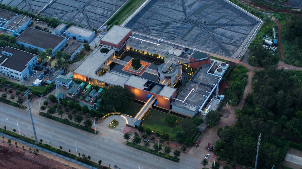 Expansion of Haikou Yanchunling Waste Leachate Treatment Station Phase II by Hangzhou Dakai Architectural Design Co