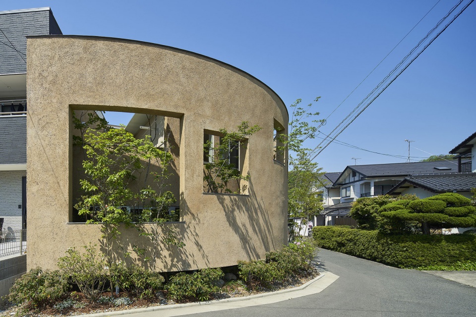 peacoq by uid architects