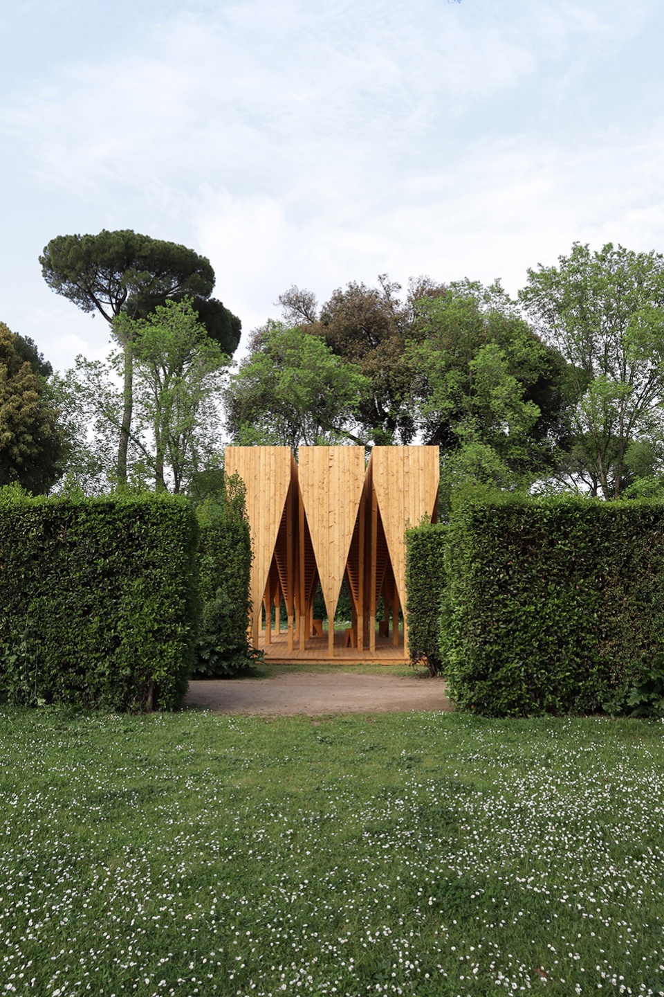 la timidite des cimes by atelier poem
