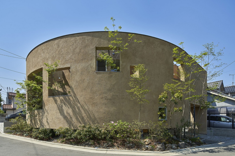peacoq by uid architects