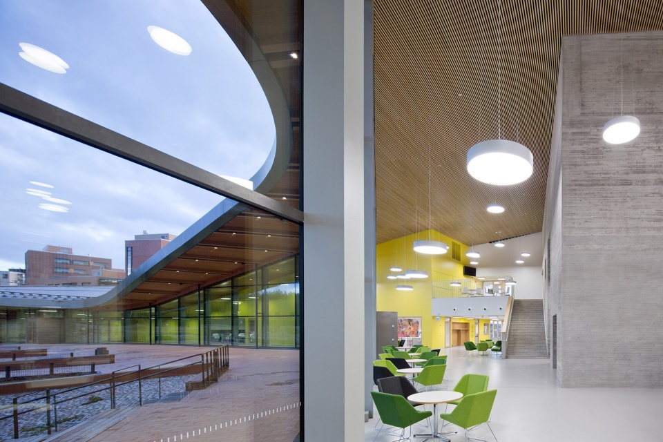 Saunalahti comprehensive school by Verstas Architects