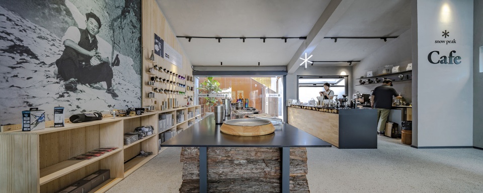 Snow Peak 紫旸山庄店 弘石设计