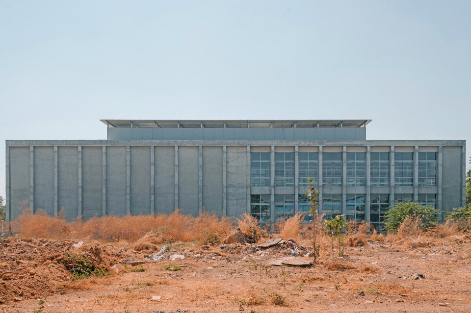 Mallcom Factory by IKSOI
