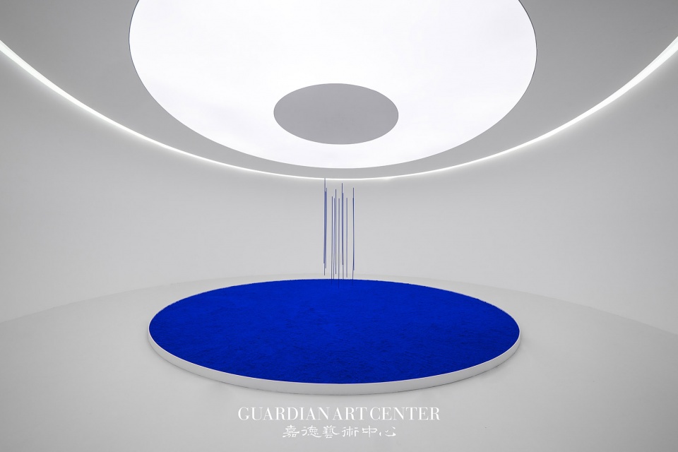 Two exhibition at Guardian Art Center