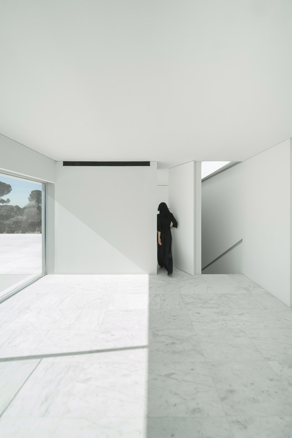 ALAMO HOUSE by Fran Silvestre Arquitectos