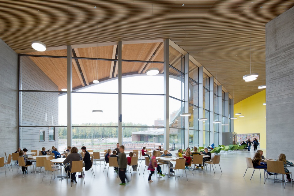 Saunalahti comprehensive school by Verstas Architects