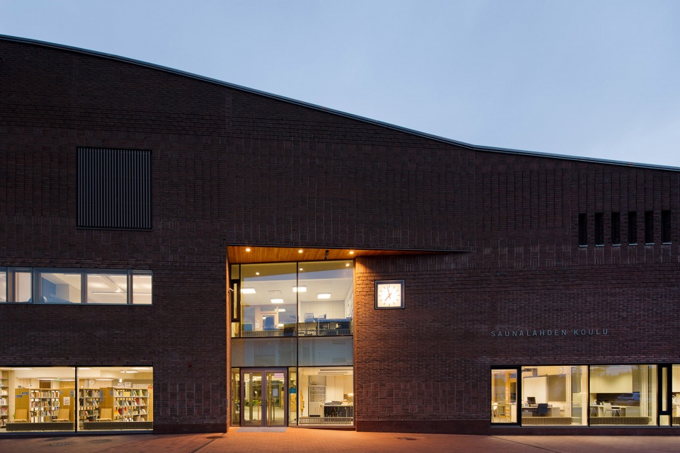 Saunalahti comprehensive school by Verstas Architects