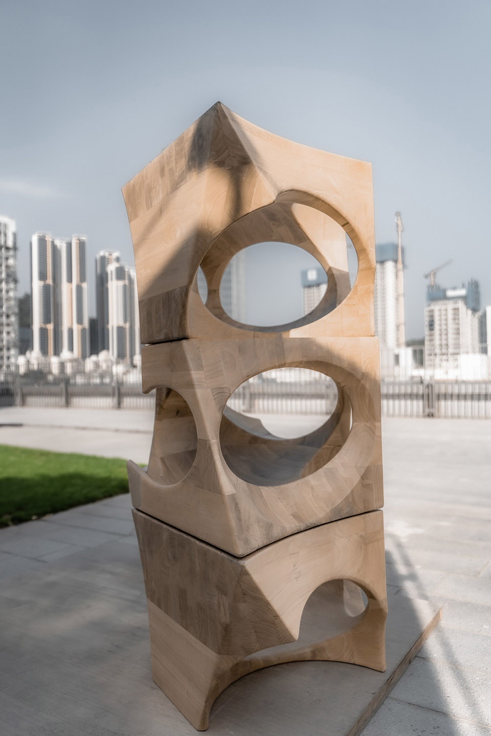 .outdoor 4.full height outdoor 4 co habitable object