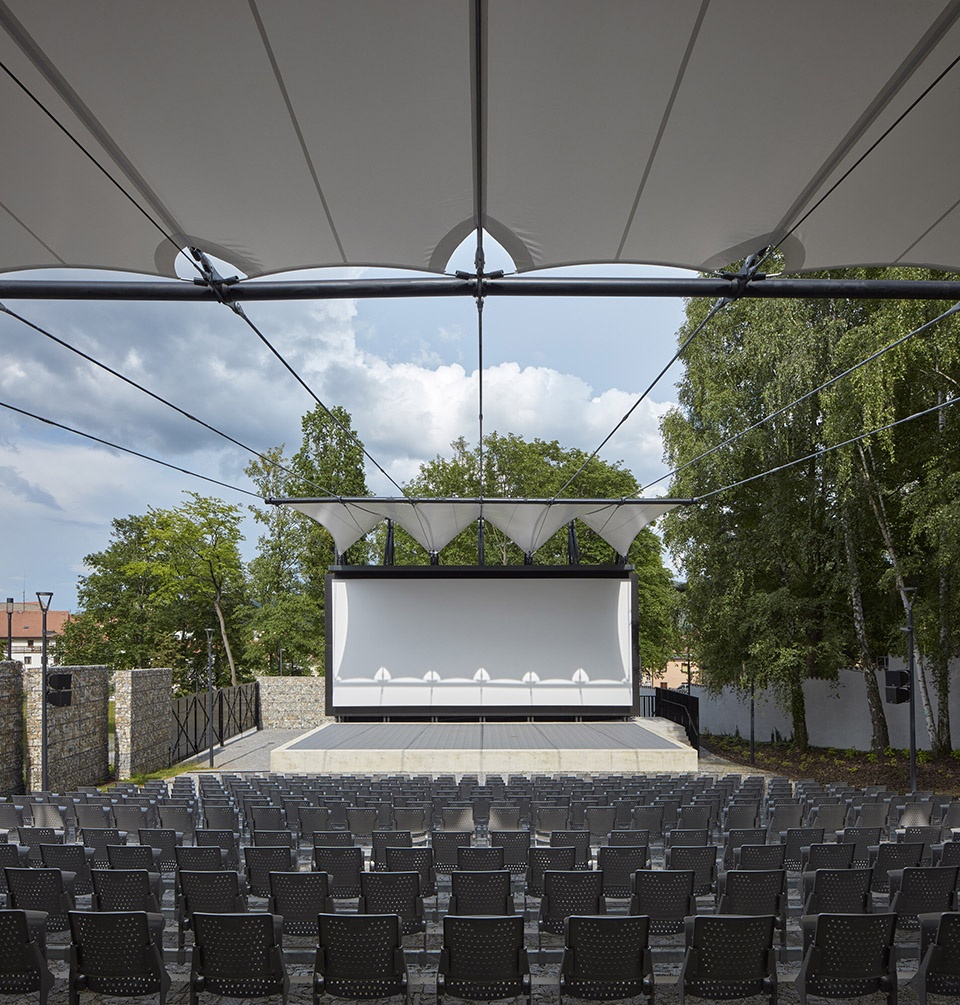 mimosa open air cinema boysplaynice 09