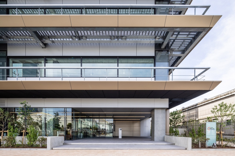 MITSUI LINK LAB SHINKIBA 2 by Quality Innovation United