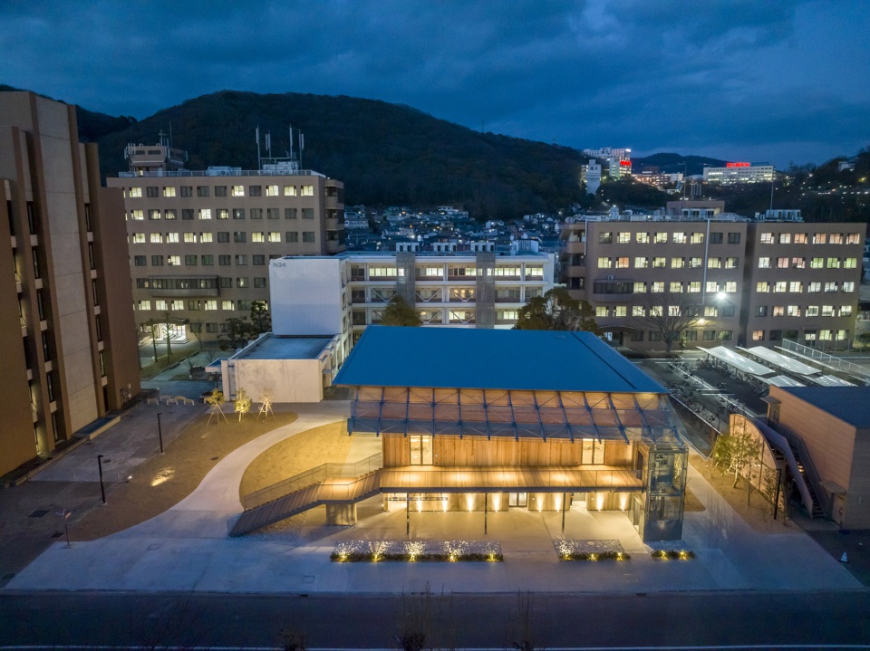 Okayama University Wooden Classroom by Kengo Kuma and Associates