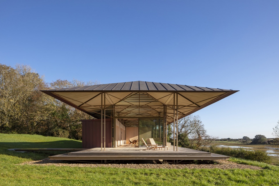 Saltmarsh House by Níall McLaughlin Architects