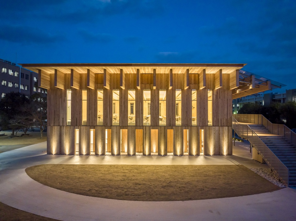 Okayama University Wooden Classroom by Kengo Kuma and Associates