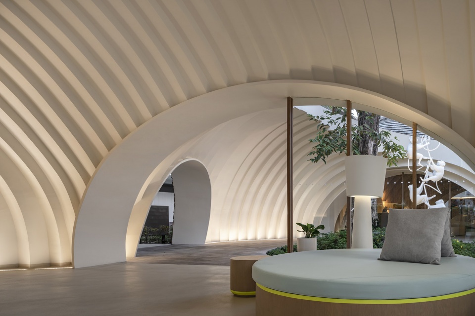 Holiday Inns Samui Lobby by Onion