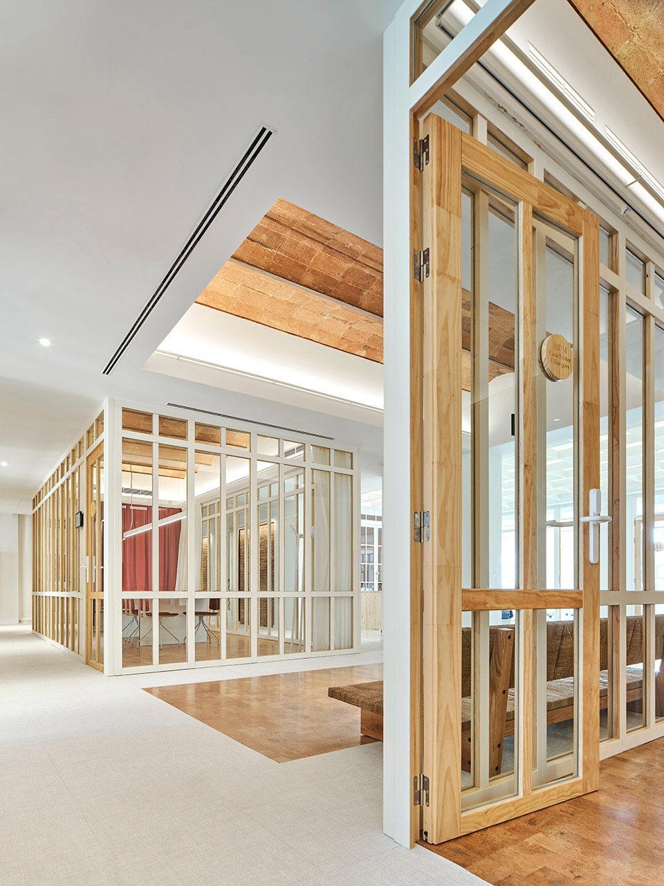 Casa Pich i Pon LOOM Plaza Catalunya by SCOB