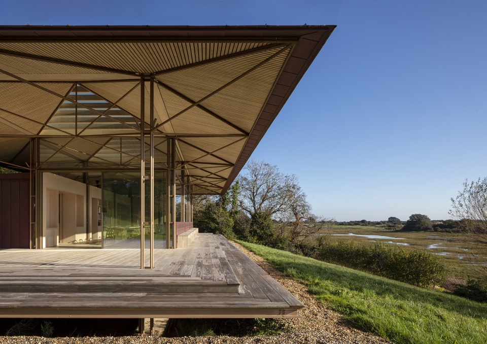 Saltmarsh House by Níall McLaughlin Architects