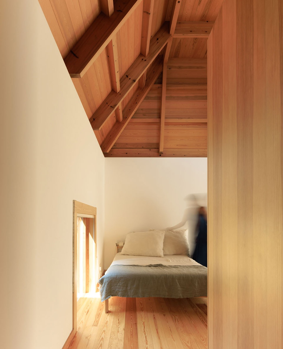 FONTINHA HOUSE by Carlos Castanheira