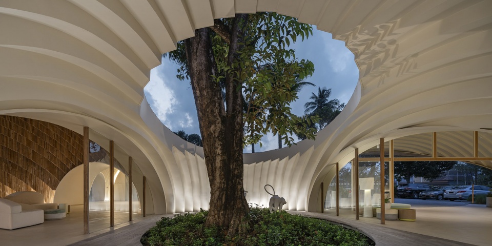 Holiday Inns Samui Lobby by Onion