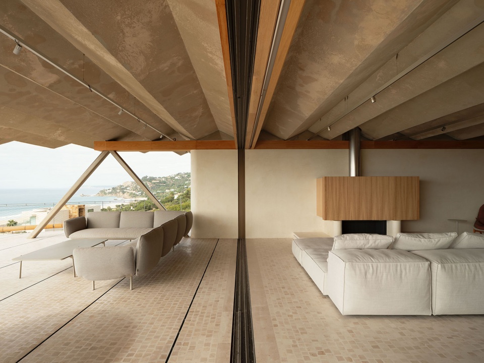 PS 50 House Langarita Navarro Arquitectos