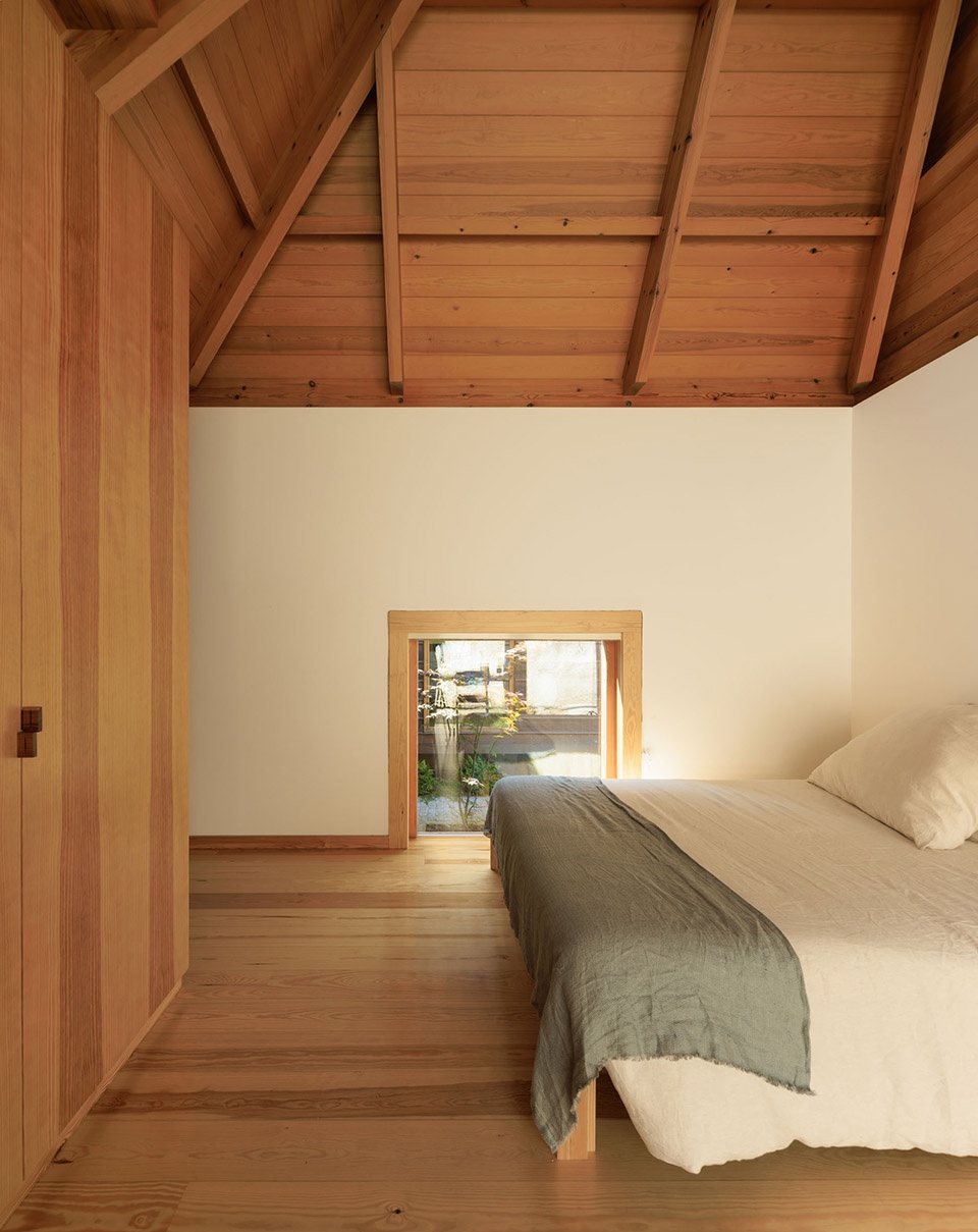 FONTINHA HOUSE by Carlos Castanheira