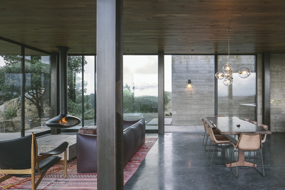Off Grid Guest House by ANACAPA Architecture Willson Design