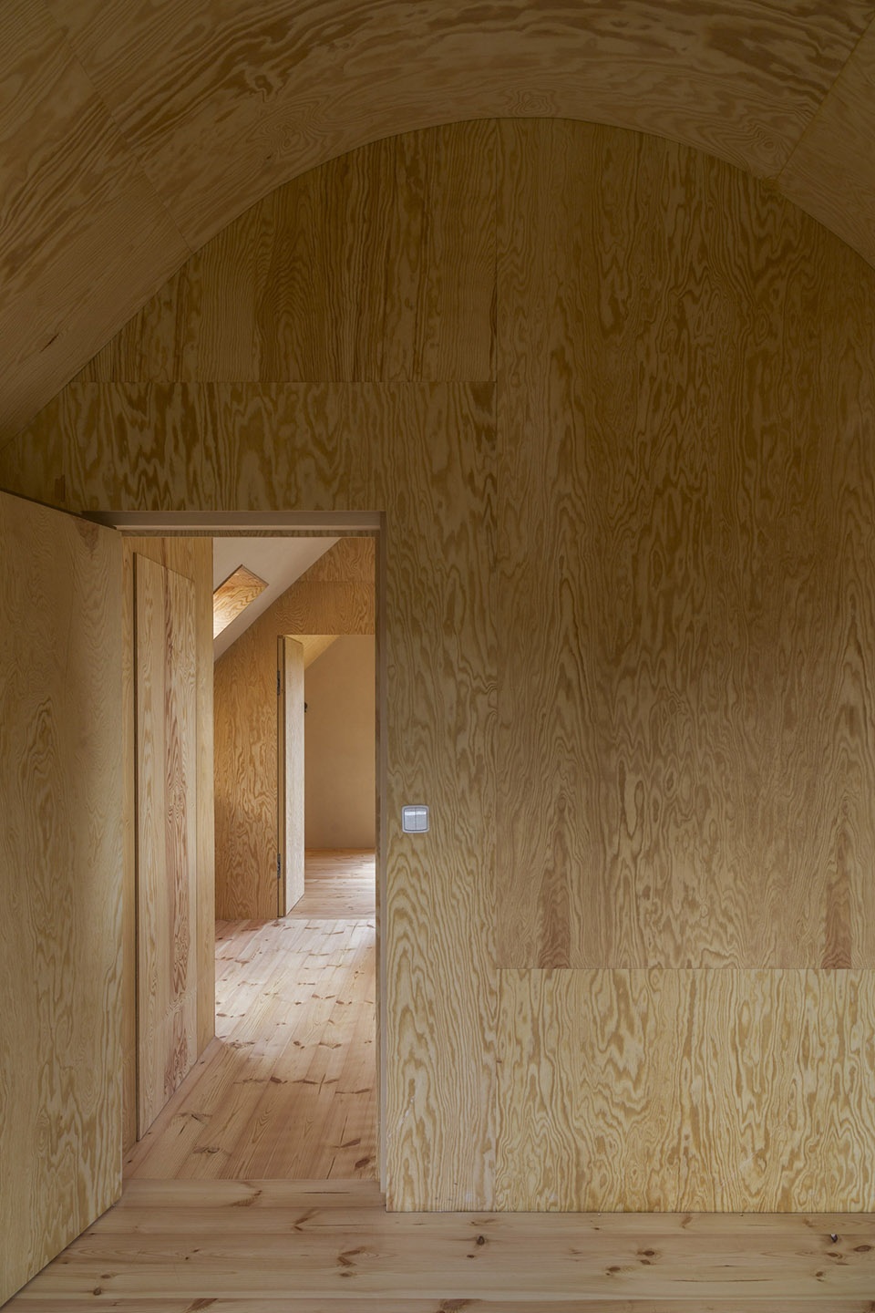 Casa De Mi Luna by Studio Circle Growth