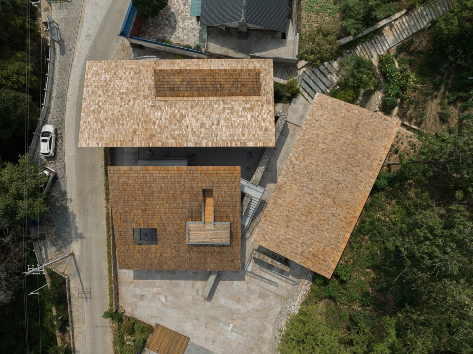 multifunctional service center of liuba mountain scenic area by shulin architectural design