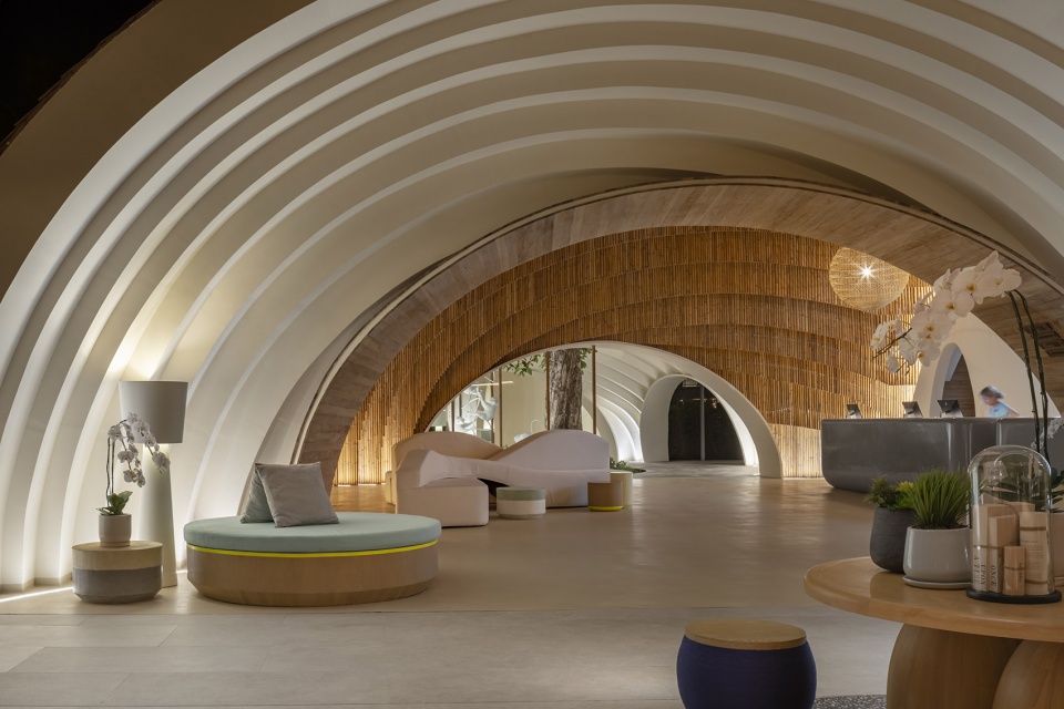Holiday Inns Samui Lobby by Onion