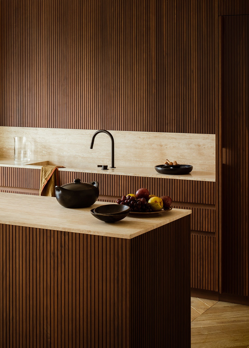 henri martin apartment by atelier mkd