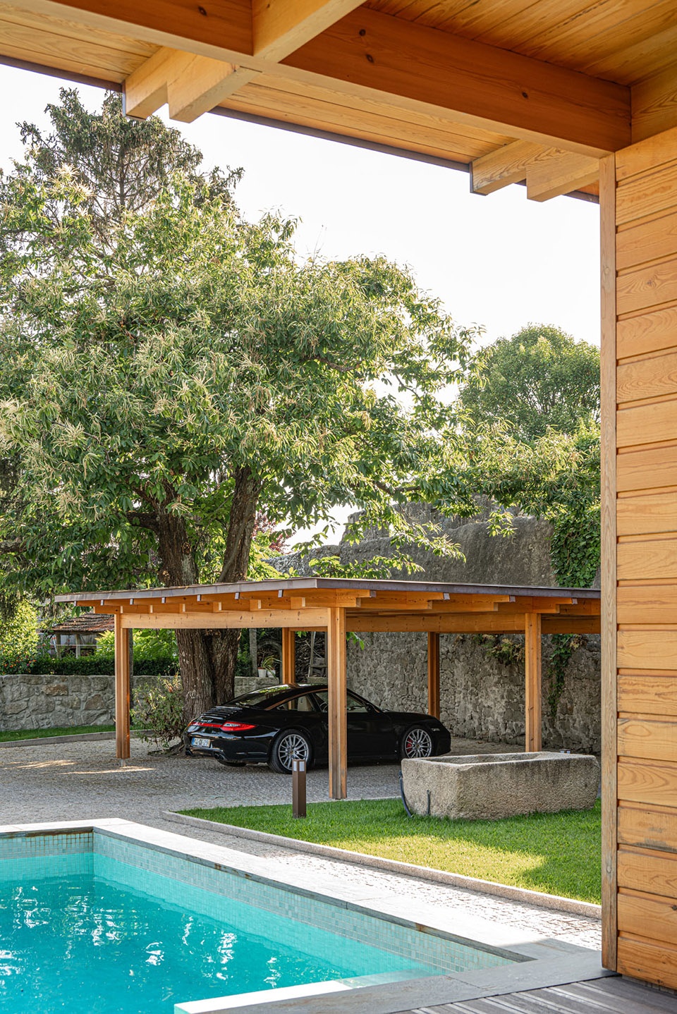 FONTINHA HOUSE by Carlos Castanheira