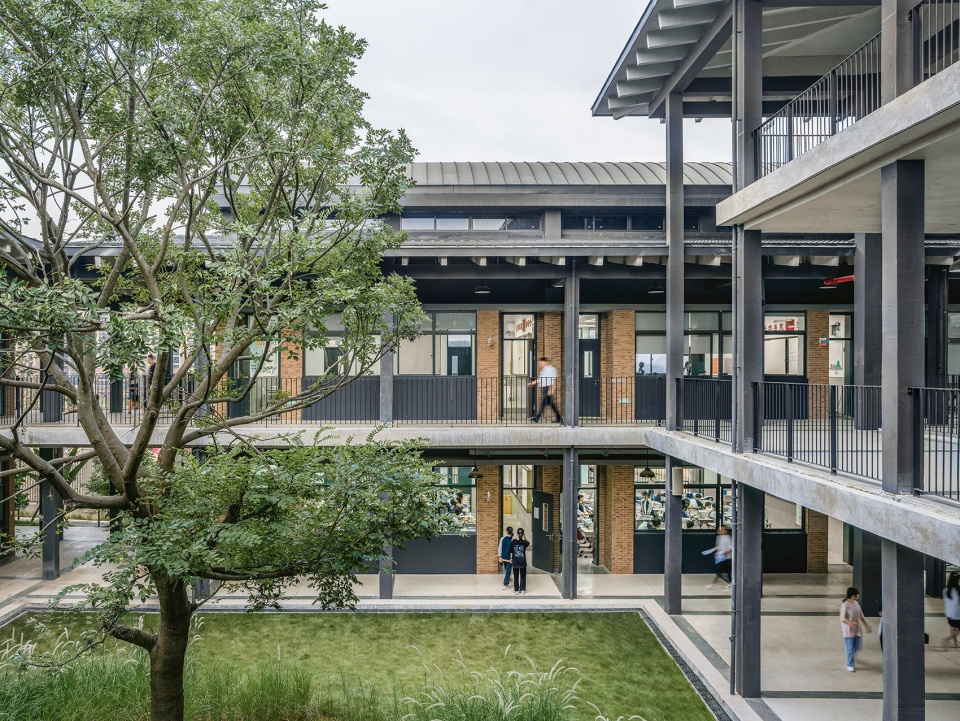 lyceum school by dl atelier