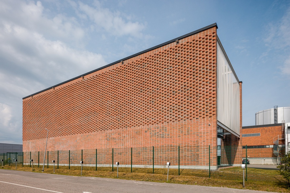 Vuosaari Heat Pump Building by Virkkunen Co Architects Ltd