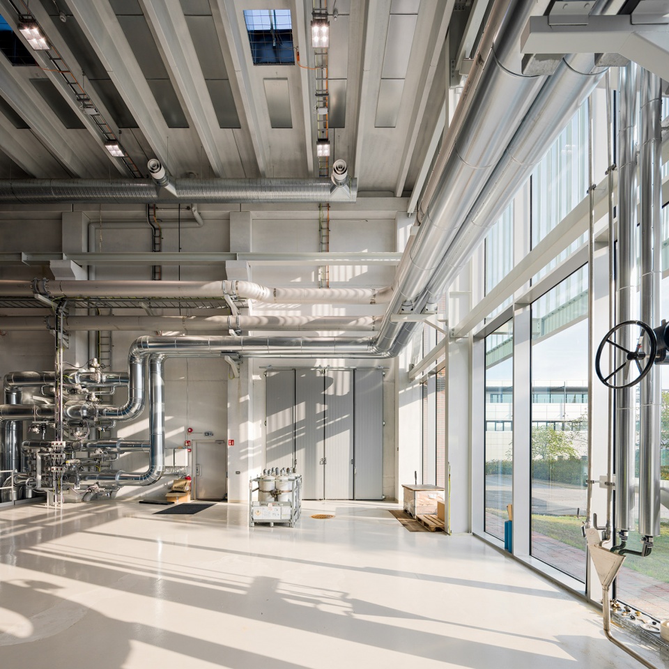 Vuosaari Heat Pump Building by Virkkunen Co Architects Ltd