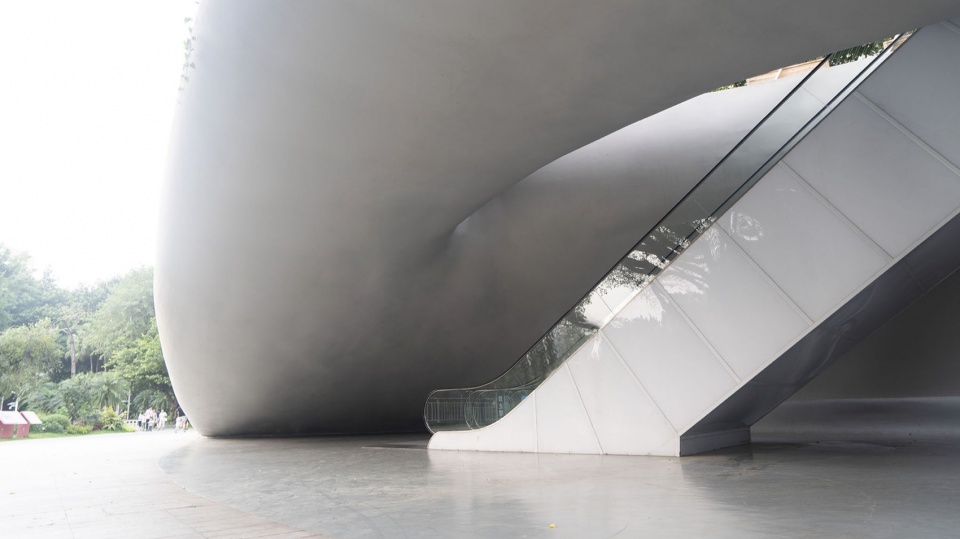 redevelopment design of the eastern entrance of shenzhen peoples park